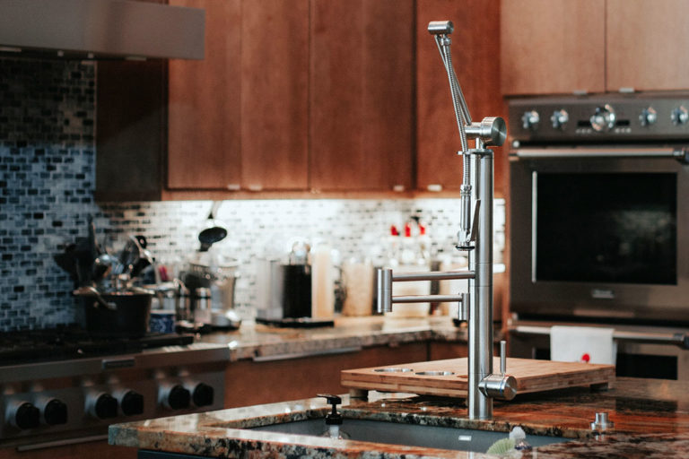 waterstone cont gantry pulldown faucet 1 768×512